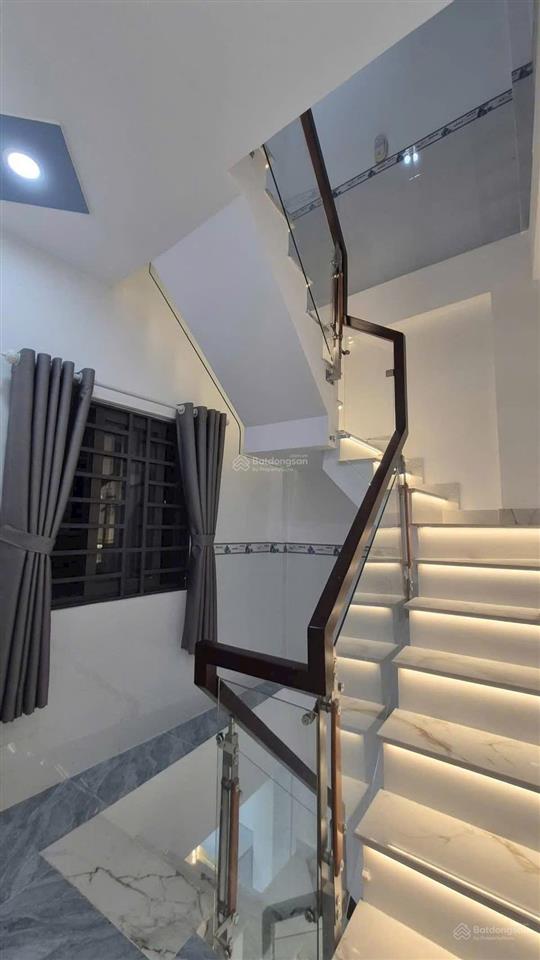 Bán nhà đường hưng phú phường 8 quận 8