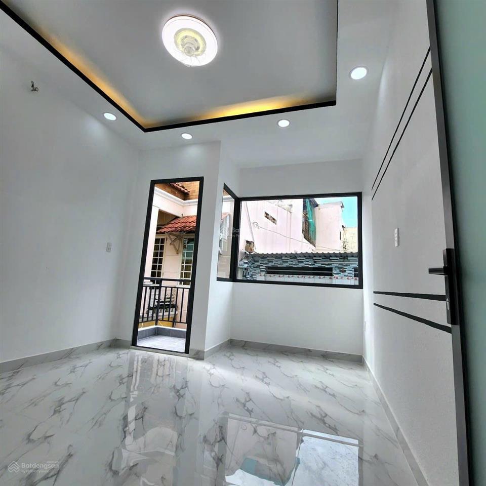 Bán nhà riêng diện tích 42m2 hưng phú