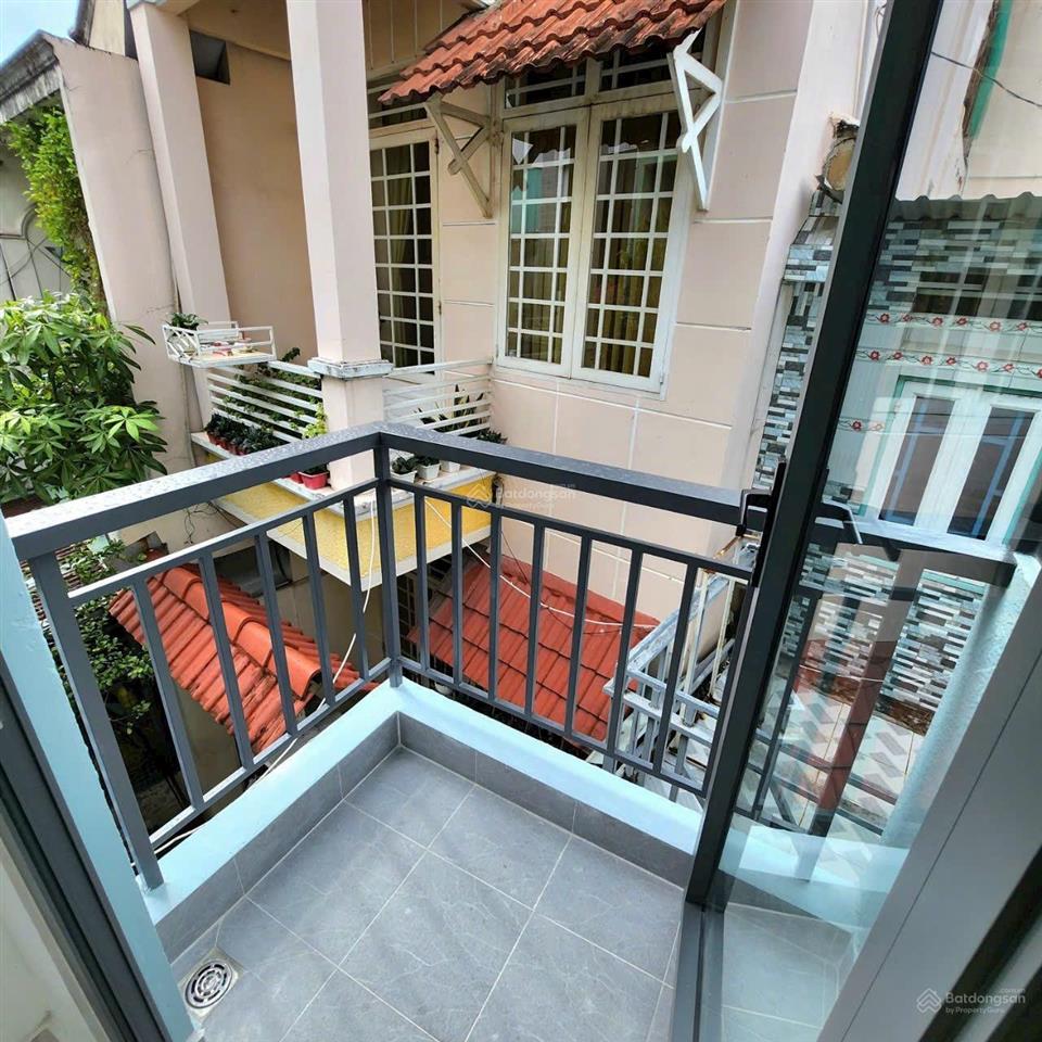 Bán nhà riêng diện tích 42m2 hưng phú