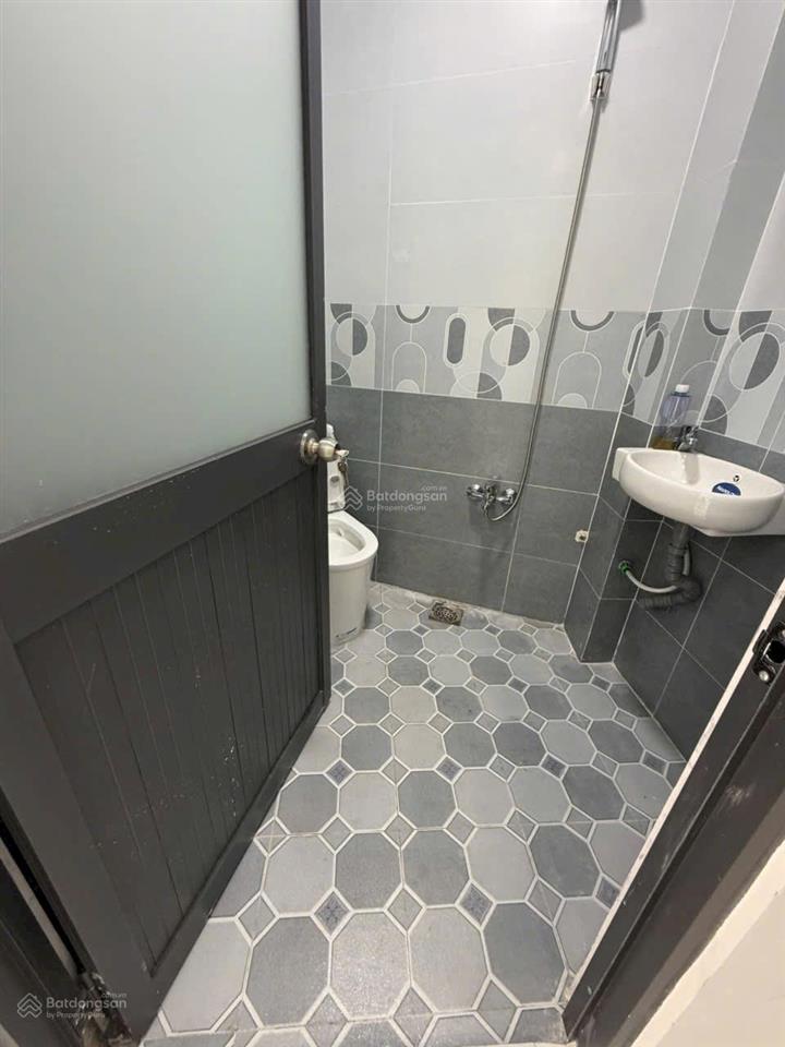 Bán nhà riêng 28,8m2 đường chánh hưng