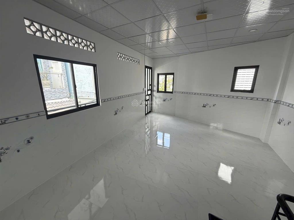Bán nhà riêng 28,8m2 đường chánh hưng