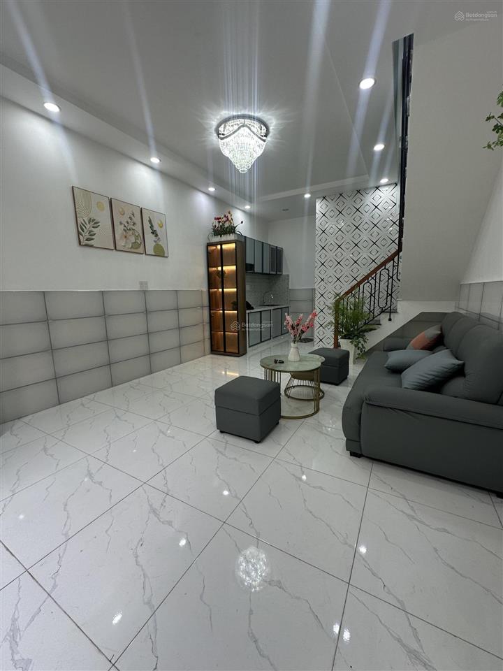 Bán nhà riêng 30m2 ba đình phường chánh hưng