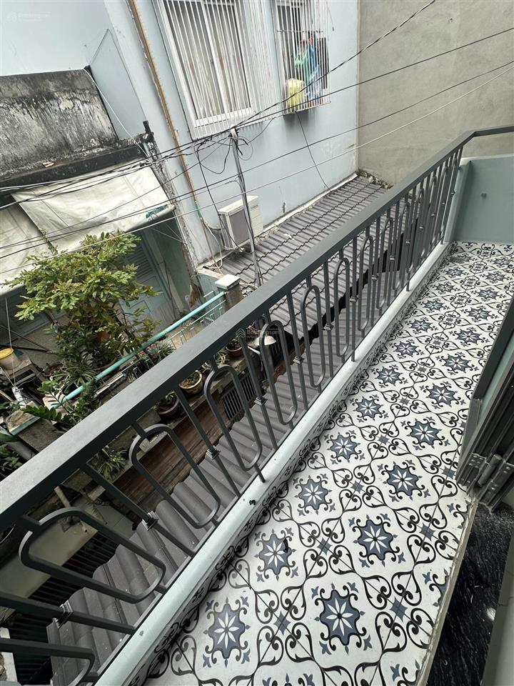 Bán nhà riêng 30m2 ba đình phường chánh hưng