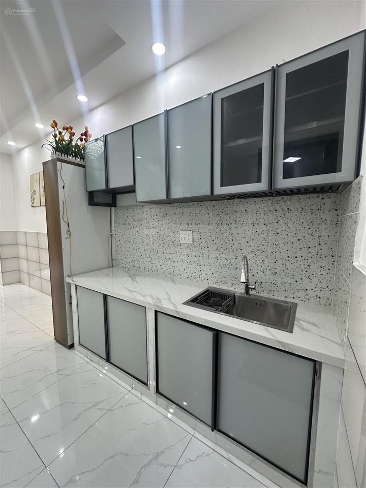 Bán nhà riêng 30m2 ba đình phường chánh hưng