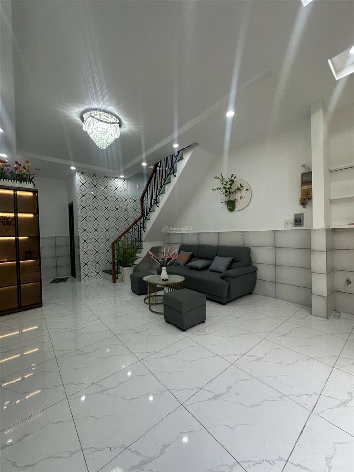 Bán nhà riêng 30m2 ba đình phường chánh hưng