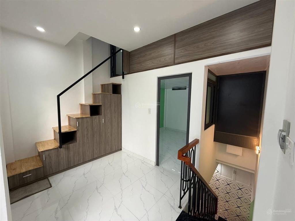 Bán nhà riêng 30m2 ba đình phường chánh hưng