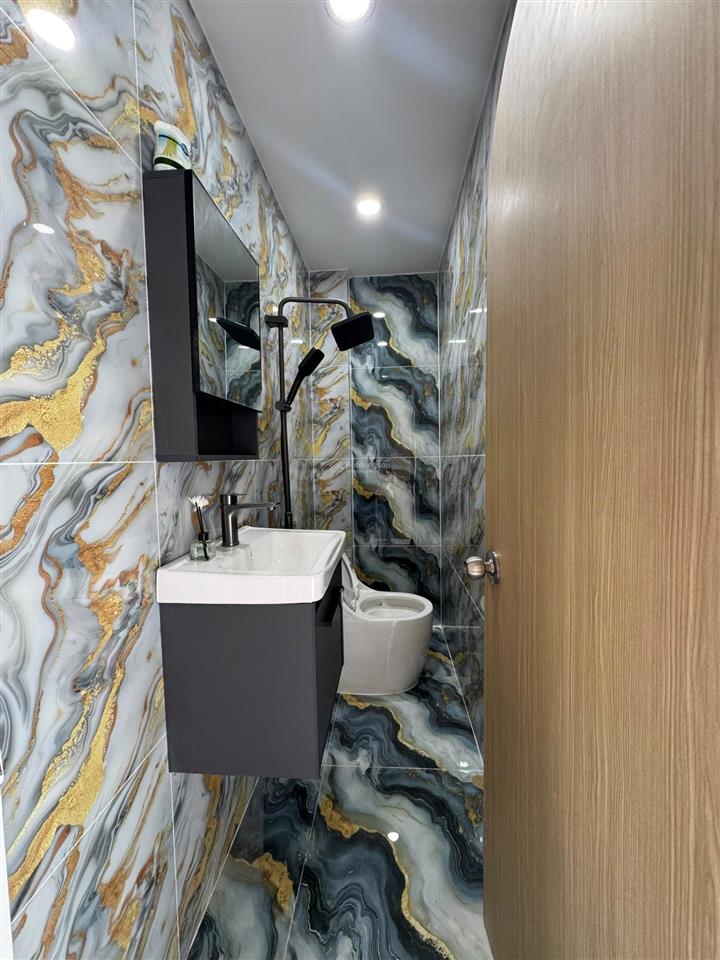Bán nhà riêng 36m2 đường âu dương lân