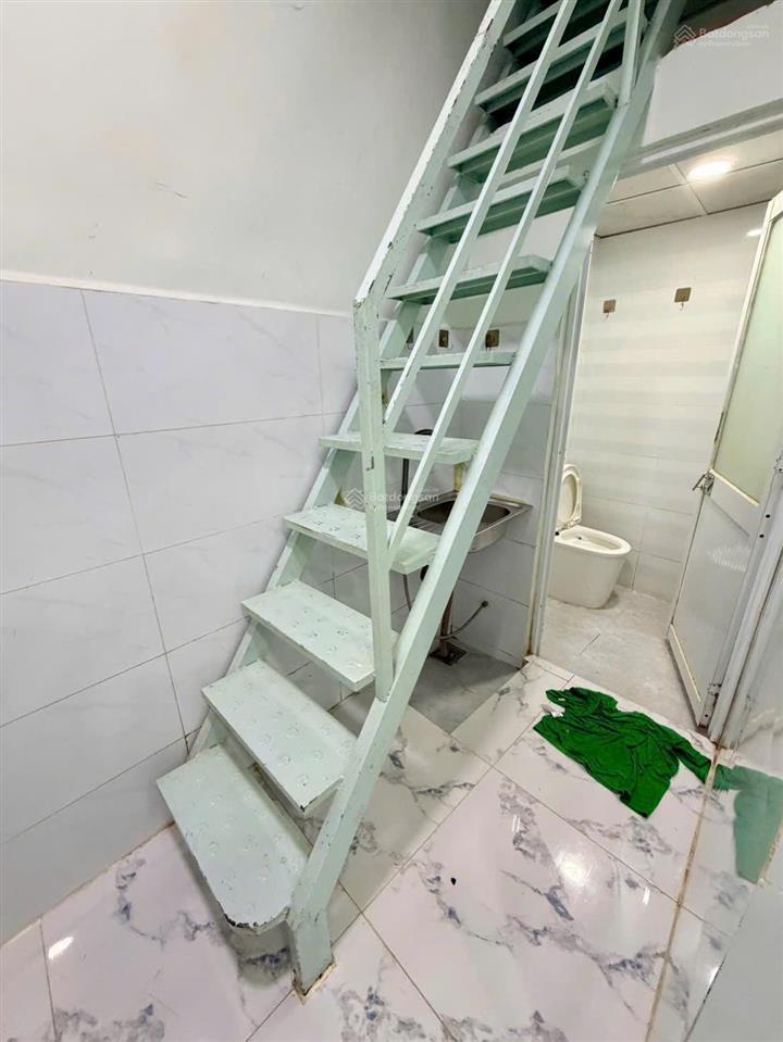 Bán nhà riêng 20m2 đường âu dương lân