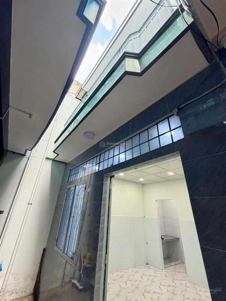 Bán nhà riêng 20m2 đường âu dương lân