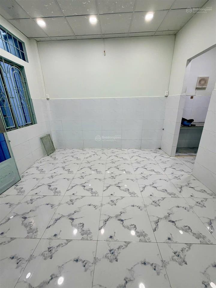 Bán nhà riêng 20m2 đường âu dương lân