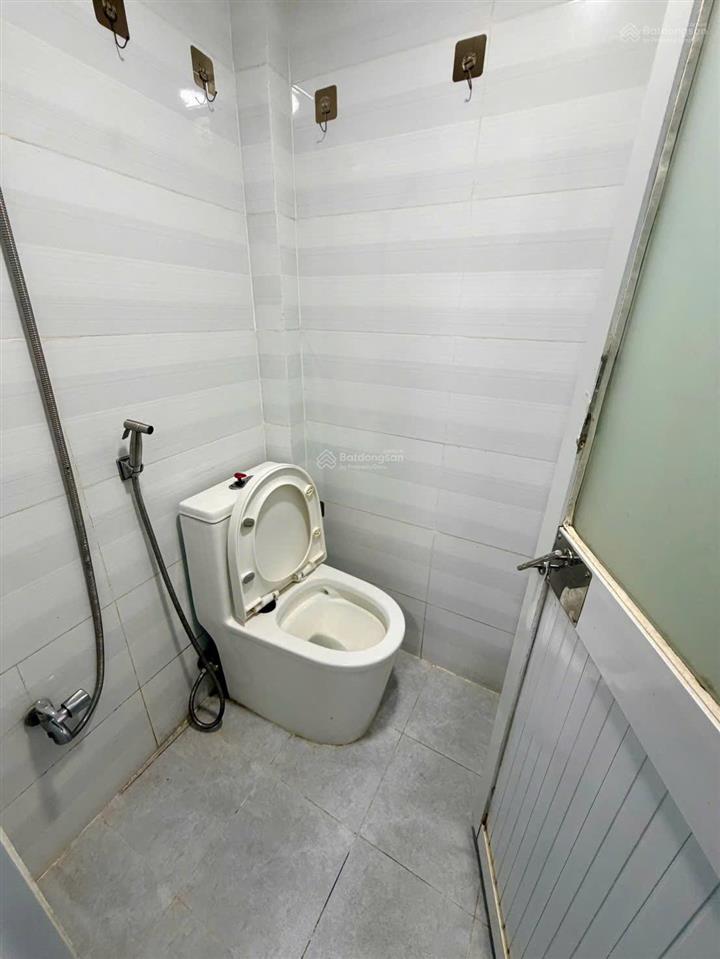 Bán nhà riêng 20m2 đường âu dương lân
