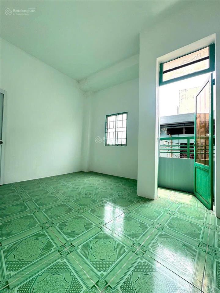 Bán nhà riêng 24m2 đường lương văn can f15