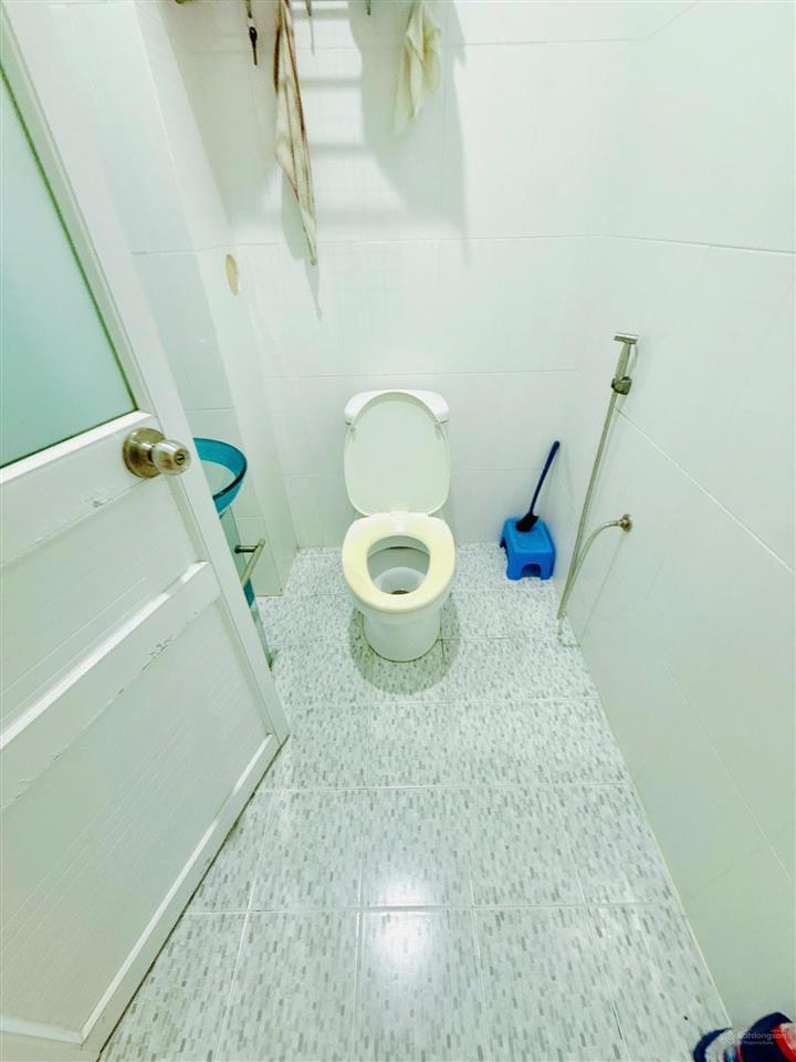 Bán nhà riêng 39m2 đường bùi minh trực f5