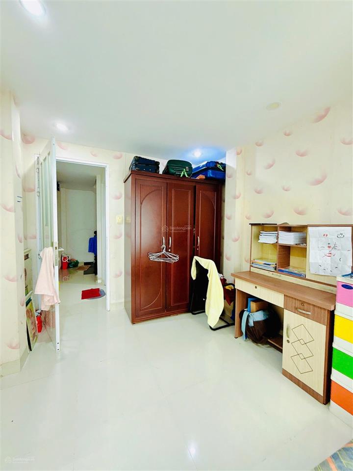 Bán nhà riêng 39m2 đường bùi minh trực f5