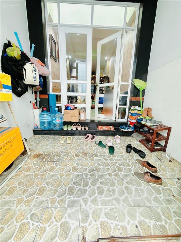 Bán nhà riêng 39m2 đường bùi minh trực f5