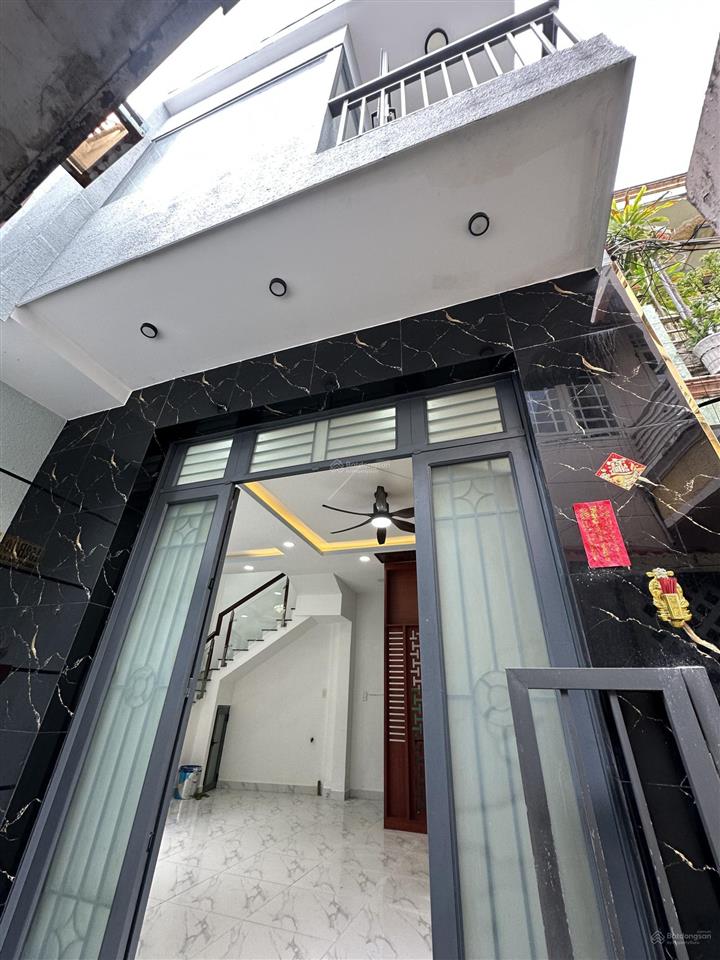 Bán nhà riêng 42m2 đường hưng phú p. chánh hưng