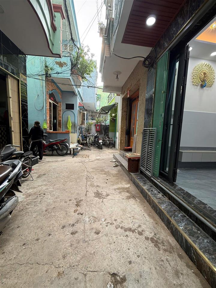 Bán nhà riêng 13m2 đường nguyễn duy, p phú định mới
