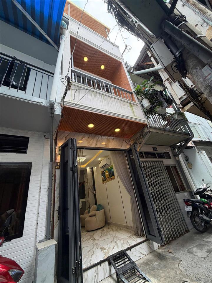 Bán nhà riêng 23m2 đường trần phú quận 5
