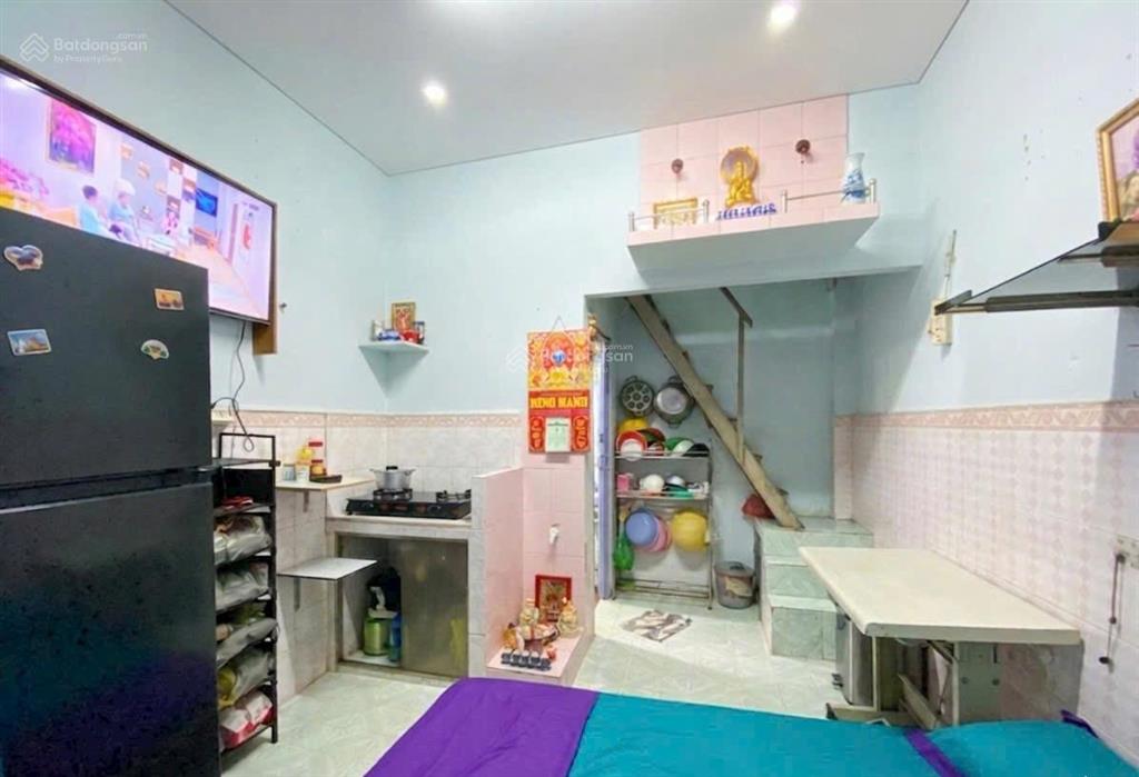 Bán nhà riêng 12m2 đường ba đình f10