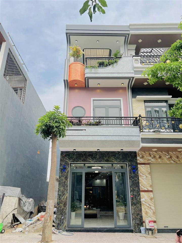 Nhà 2 lầu 5x20m ql50 sát bên bến xe quận 8. giá 760 triệu  đang cho thuê 25 triệu / tháng