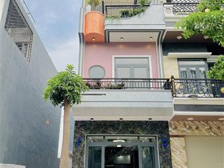 Nhà 2 lầu 5x20m ql50 sát bên bến xe quận 8. giá 760 triệu  đang cho thuê 25 triệu / tháng