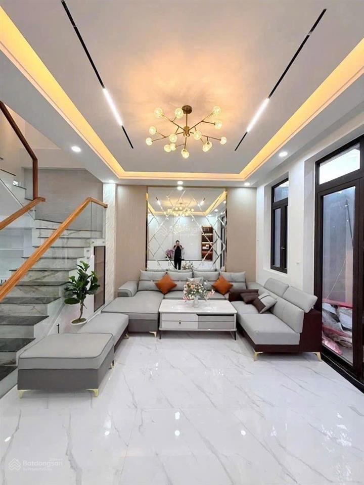 Bán nhà 6x20m ở chợ phú lạc. giá 750 triệu  đang cho thuê 20 triệu / tháng