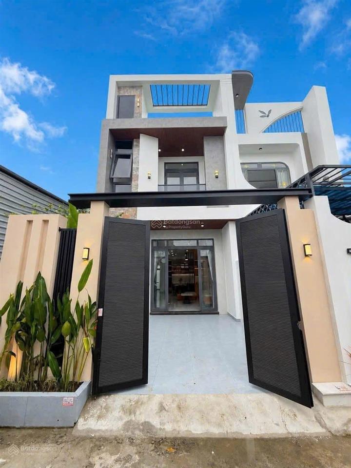 Bán nhà tại chợ bờ ngựa giá 900 triệu có sổ hồng riêng