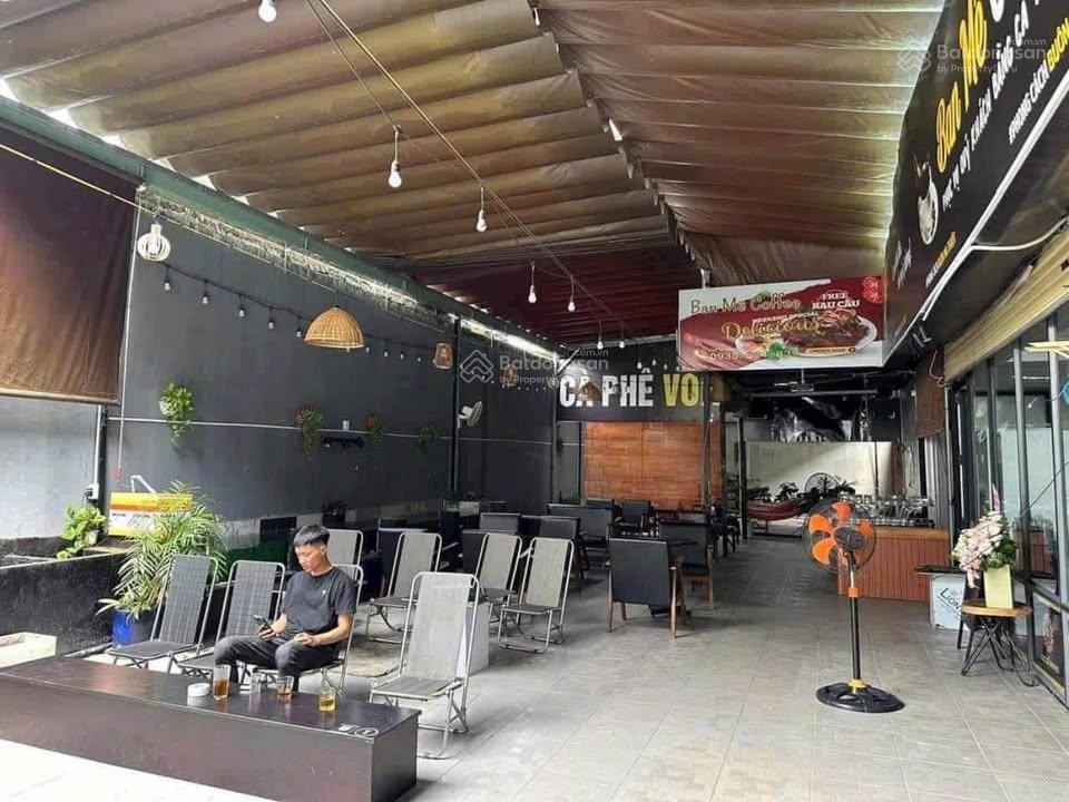 Bán nhà mặt tiền chợ hưng long 10x22m 1 trệt 1 lầu cho thuê 22 triệu/tháng