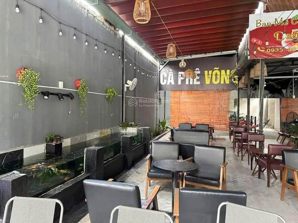 Bán nhà mặt tiền chợ hưng long 10x22m 1 trệt 1 lầu cho thuê 22 triệu/tháng