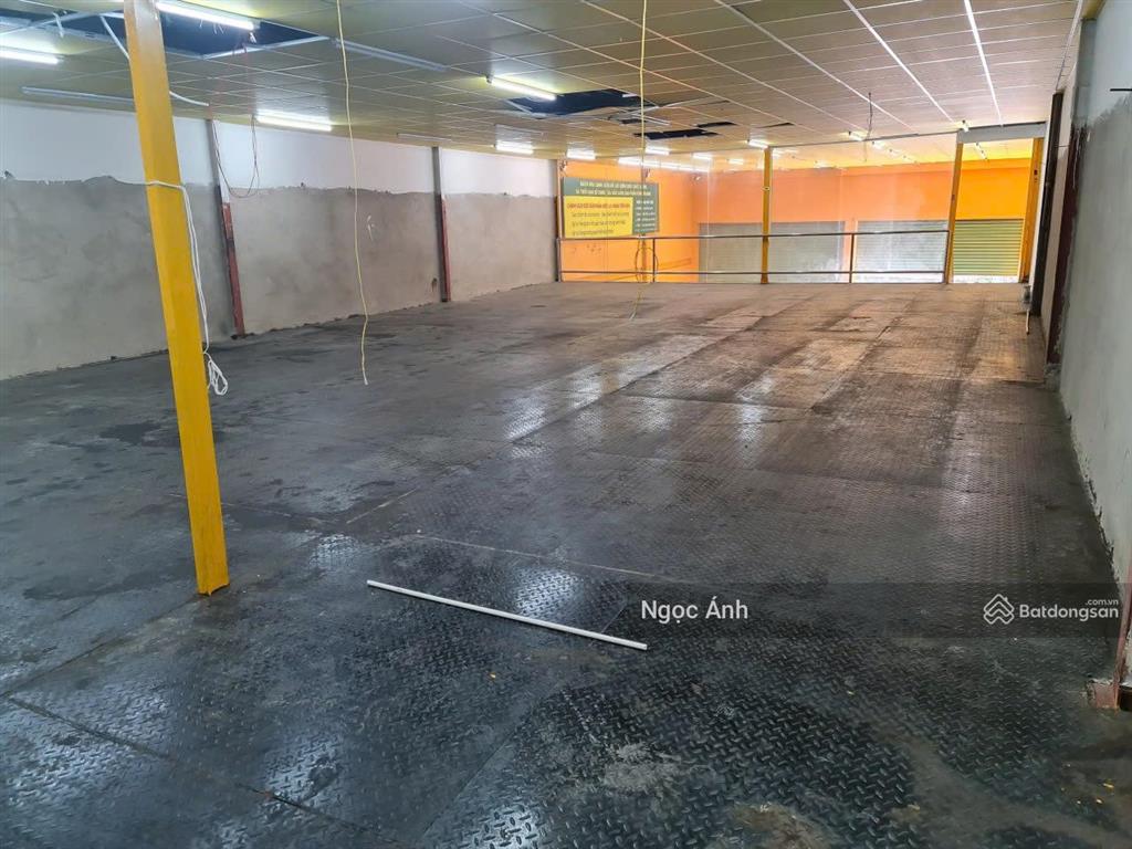 Bán gấp nhà mt nguyễn cửu phú 15x28m, 400m2 cho thuê 45 triệu/tháng