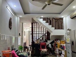 6,5 tỷ, nhà đẹp 1 trệt 2 lầu  4x17  68m2  đường 359  79m ra đường đỗ xuân hợp