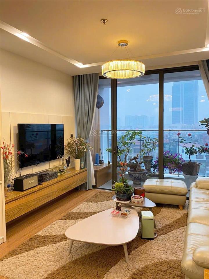 Bán nhanh căn 2n2wc, 70m2, full nội thất giá 7.5 tỷ tại vinhomes green bay
