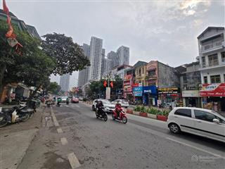 Bán nhà riêng tại vạn phúc, 8,95 tỷ, 40m2, 4pn, 4wc, nhiều tiện ích đẹp