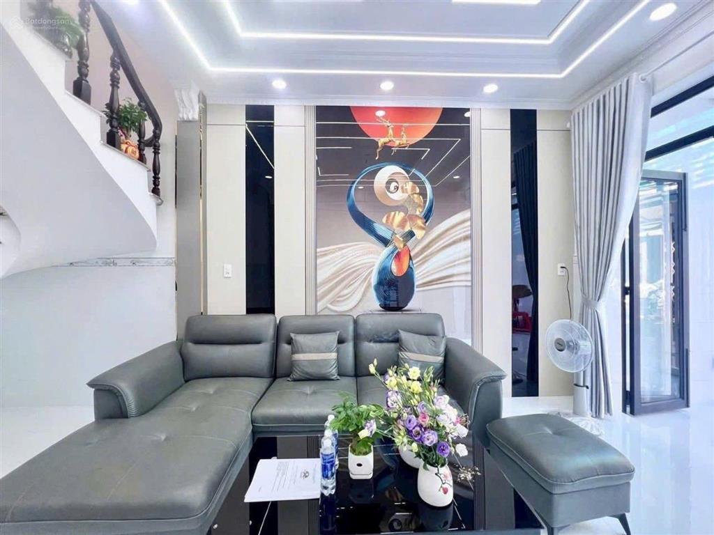 Nhỉnh 4 tỷ,sổ hồng riêng, dt 4x13 hiệp thành 17, quận 12, gần nguyễn ảnh thủ, lê văn khương, gò vấp