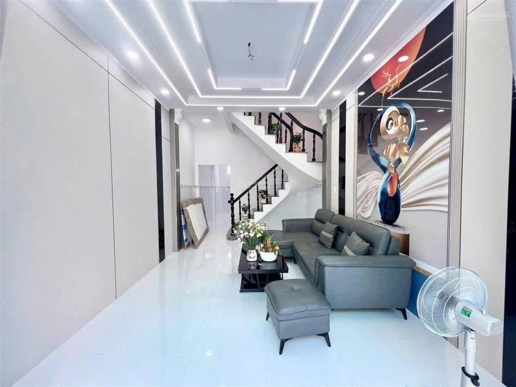 Nhỉnh 4 tỷ,sổ hồng riêng, dt 4x13 hiệp thành 17, quận 12, gần nguyễn ảnh thủ, lê văn khương, gò vấp