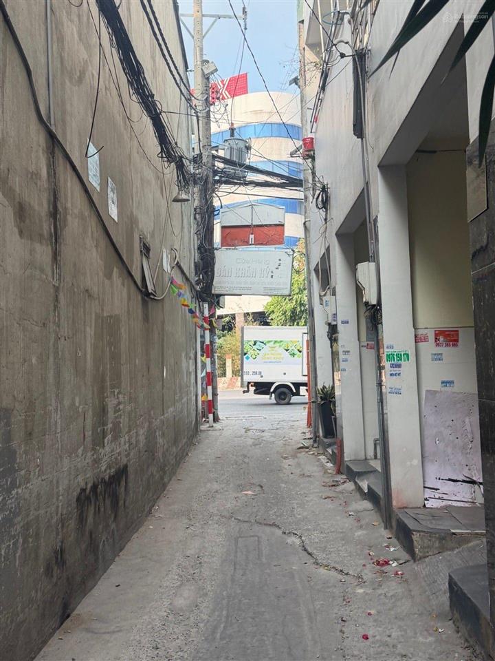 Ngay phần mềm quang trung  tô ký quận 12  nhà 2 tầng 49m2 chỉ hơn 3 tỷ