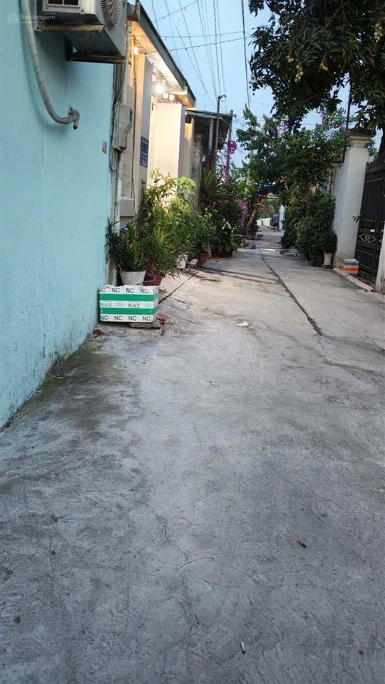 Shr dưới 3 tỉ  nhà đẹp hóc môn dt 80 m gần ngã ba chùa, đường tô ký,đặng thúc vịnh trung tâm hm