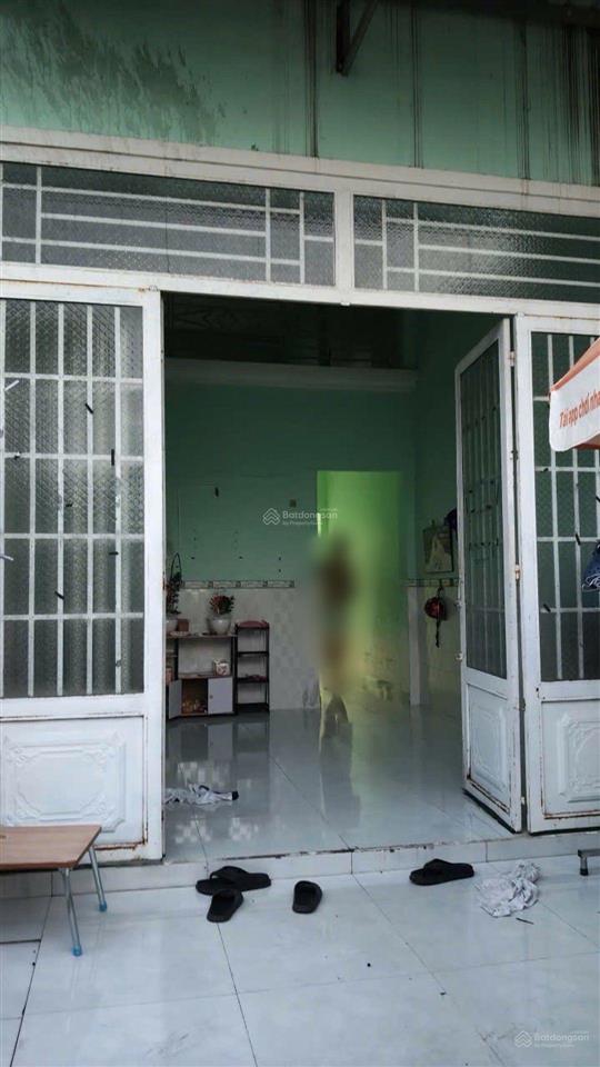 Shr dưới 3 tỉ  nhà đẹp hóc môn dt 80 m gần ngã ba chùa, đường tô ký,đặng thúc vịnh trung tâm hm