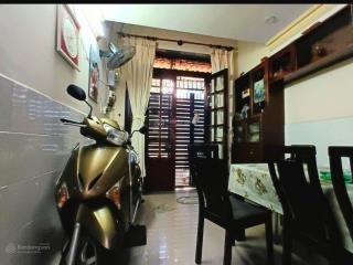 Bán nhà sát mặt tiền đường nguyễn trọng tuyển, 4 tầng 30m2, giá 6,5 tỷ (tl chính chủ)
