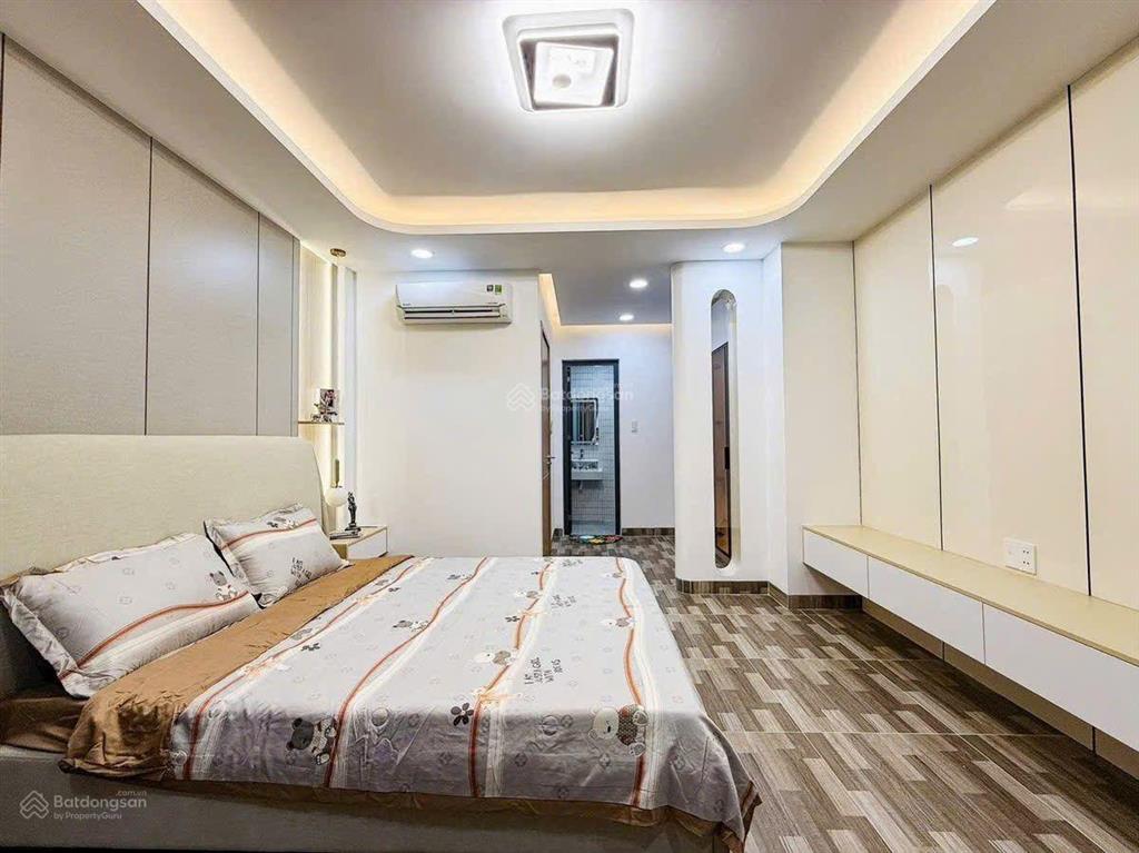 Bán nhà gần chợ bà chiểu, mới xây 4 tầng,35m2, nhỉnh 7 tỷ ( tl chính chủ)