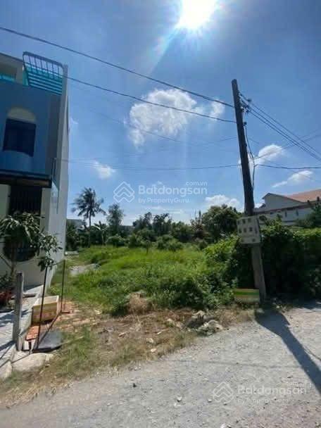 Chính chủ gửi bán lô đất mặt tiền bình nhâm 90 dt 153m2 shr nằm sát trường tiểu học trần quốc toản