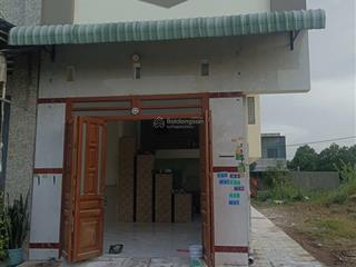 Chính chủ cần bán dãy trọ dt 150m2 full phòng gần chợ bàu bàng sổ sẵn có dòng tiền 9tr/tháng