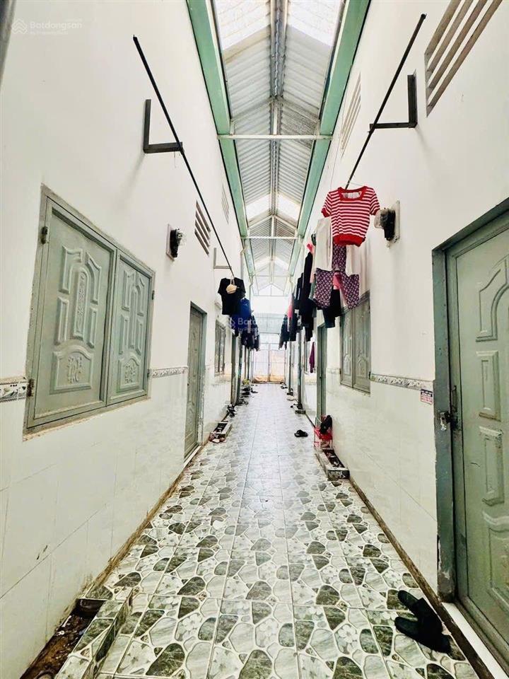 Chính chủ gửi bán căn nhà trọ ngay trung tâm xã bàu bàng dt 150m2 hiện đang cho thu nhập 9tr/tháng