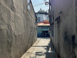 Siêu phẩm nhà đẹp full nội thất  2 tầng sau căn mt đường số 2 gv  5.7 tỷ (bl)