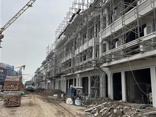 Chuyển nhượng căn liền kề hướng đn cực hiếm view trực diện công viên.  0912 866 ***