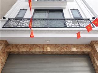 Cực nóng 15.7 tỷ có ngay nhà 48m, 6 tầng, thang máy, xây mới, ô tô đỗ cửa, kinh doanh tại cầu giấy