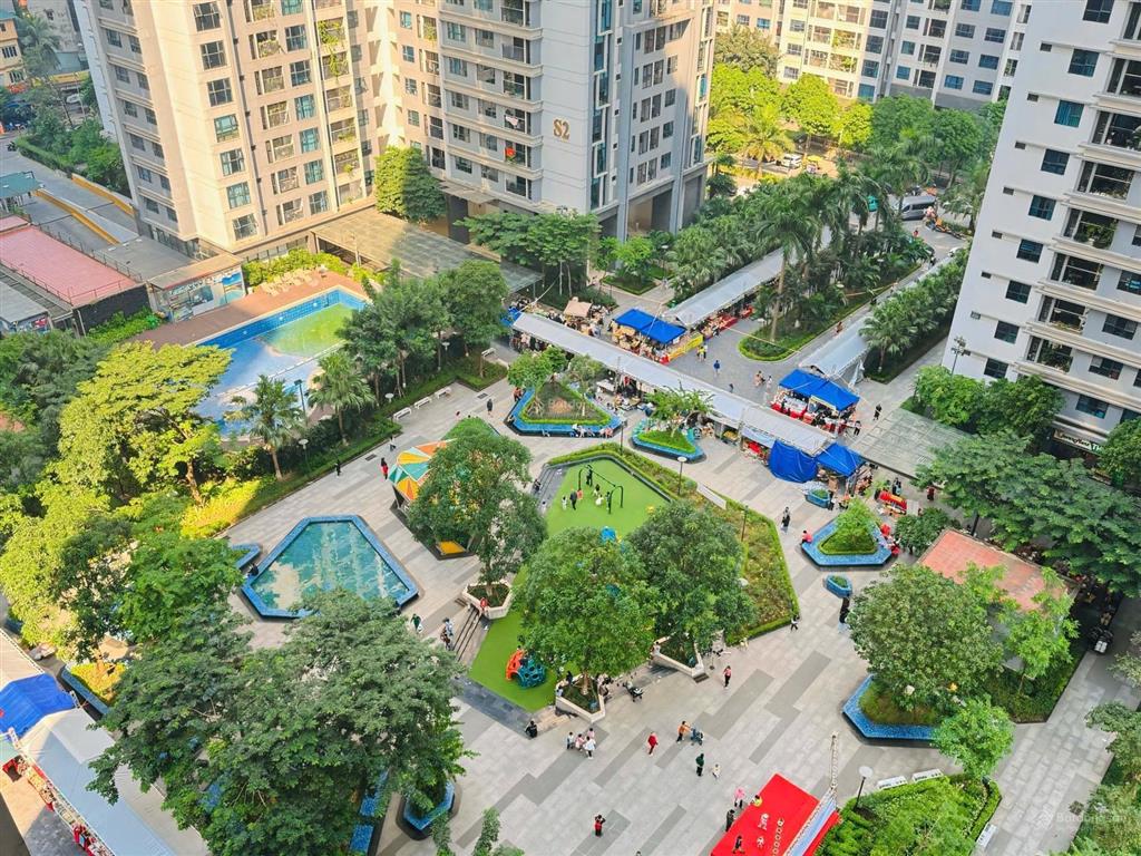 Bán chung cư goldmark city, 5.2 tỷ, 2 ngủ, 2wc, tầng trung, view đẹp, full nội thất mới, slot ô tô