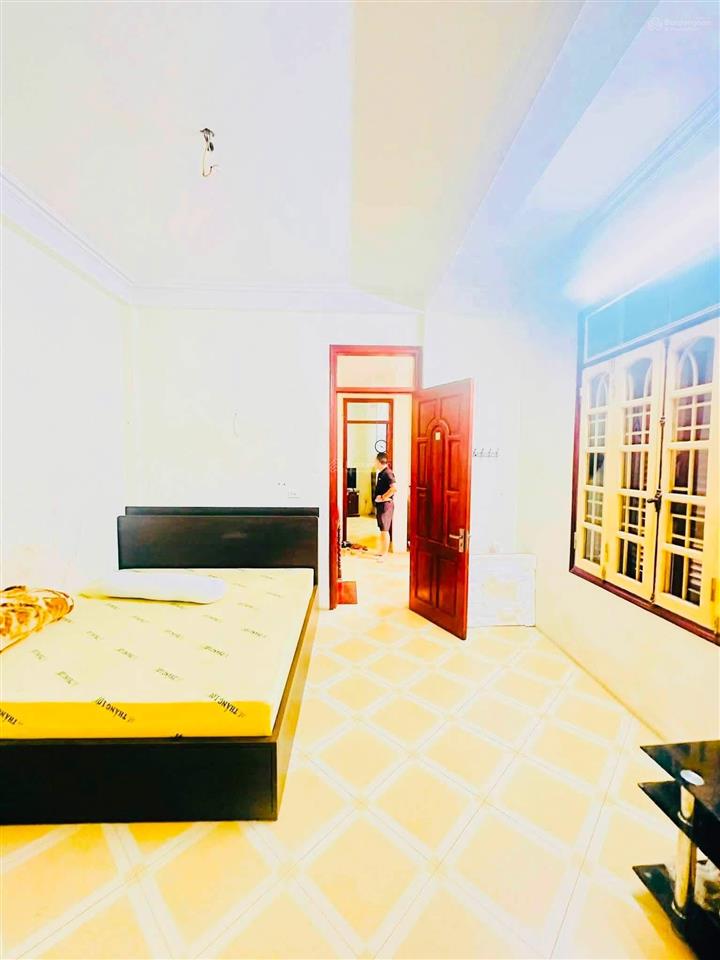 Bán nhà cầu giấy, lô góc, 3 mặt ngõ ô tô tránh, phân lô, qh ổn định, kd tốt, 40m, 5 tầng, hơn 11 tỷ
