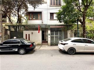 Bán nhà siêu vip mỹ đình, giá đầu tư f0, hàng hiếm, căn hiếm có được rao bán từ lúc bàn giao nhà.