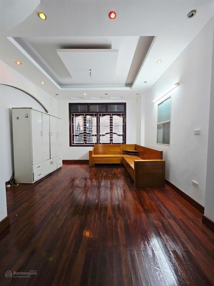 Hiếm có khó tìm, bán nhà phân lô phố doãn kế thiện, cầu giấy. ô tô đỗ cửa, chỉ 11.7 tỷ, 46m, 5 tầng
